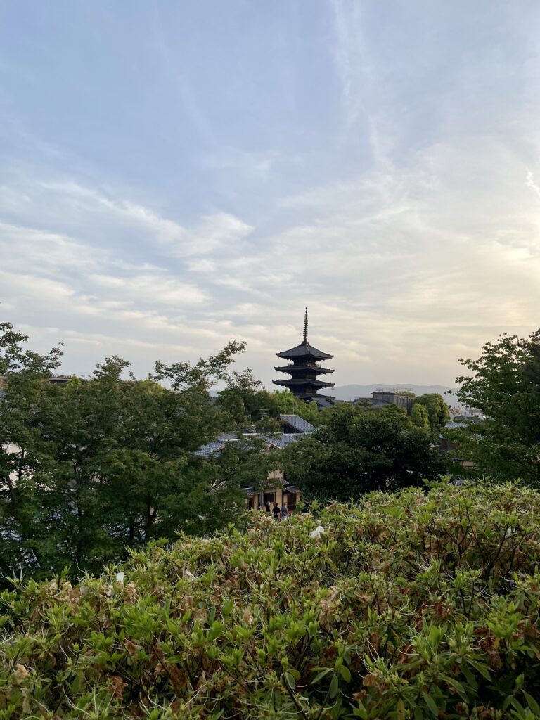 京都東山　八坂の塔　五重塔